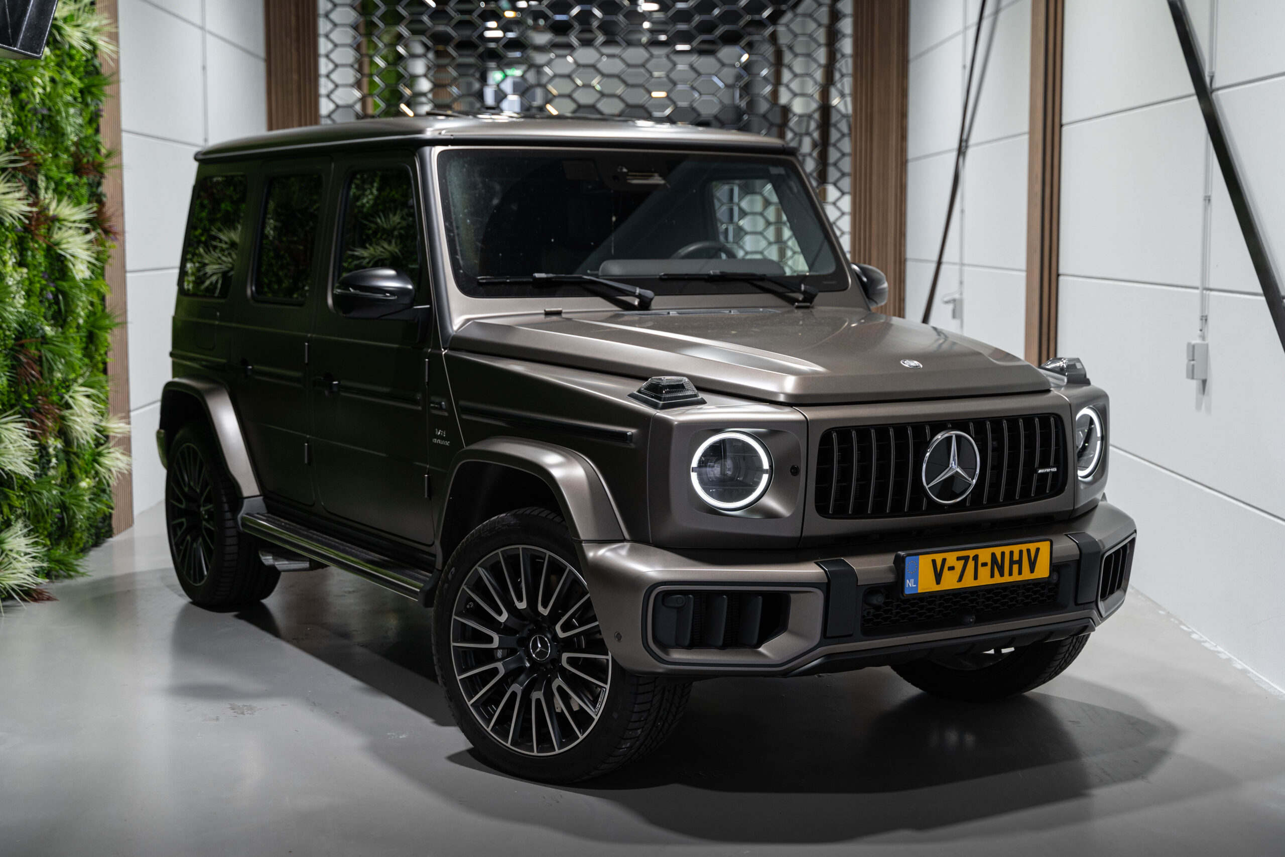 Mercedes-Benz AMG G63 - foto 5