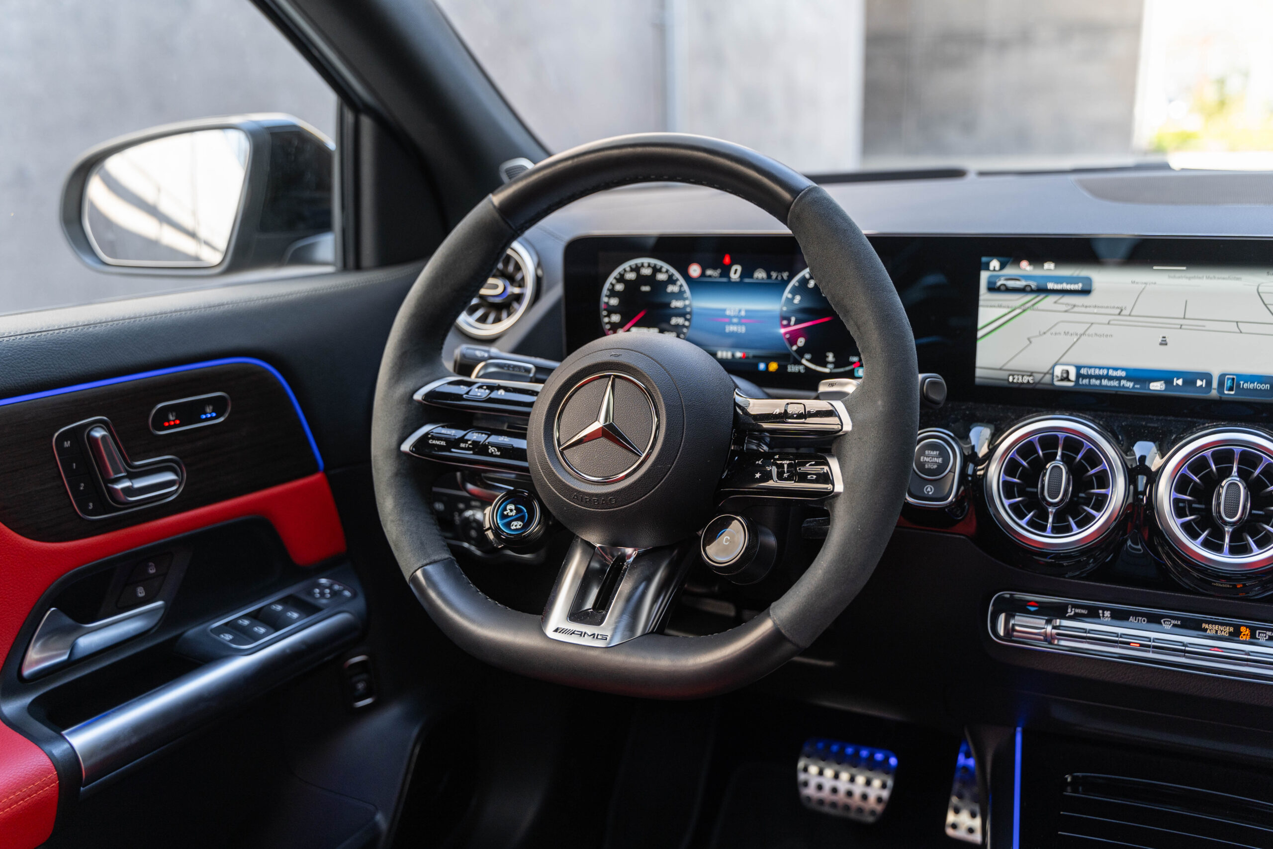 Mercedes-Benz AMG GLA 45S 4M+ - foto 19