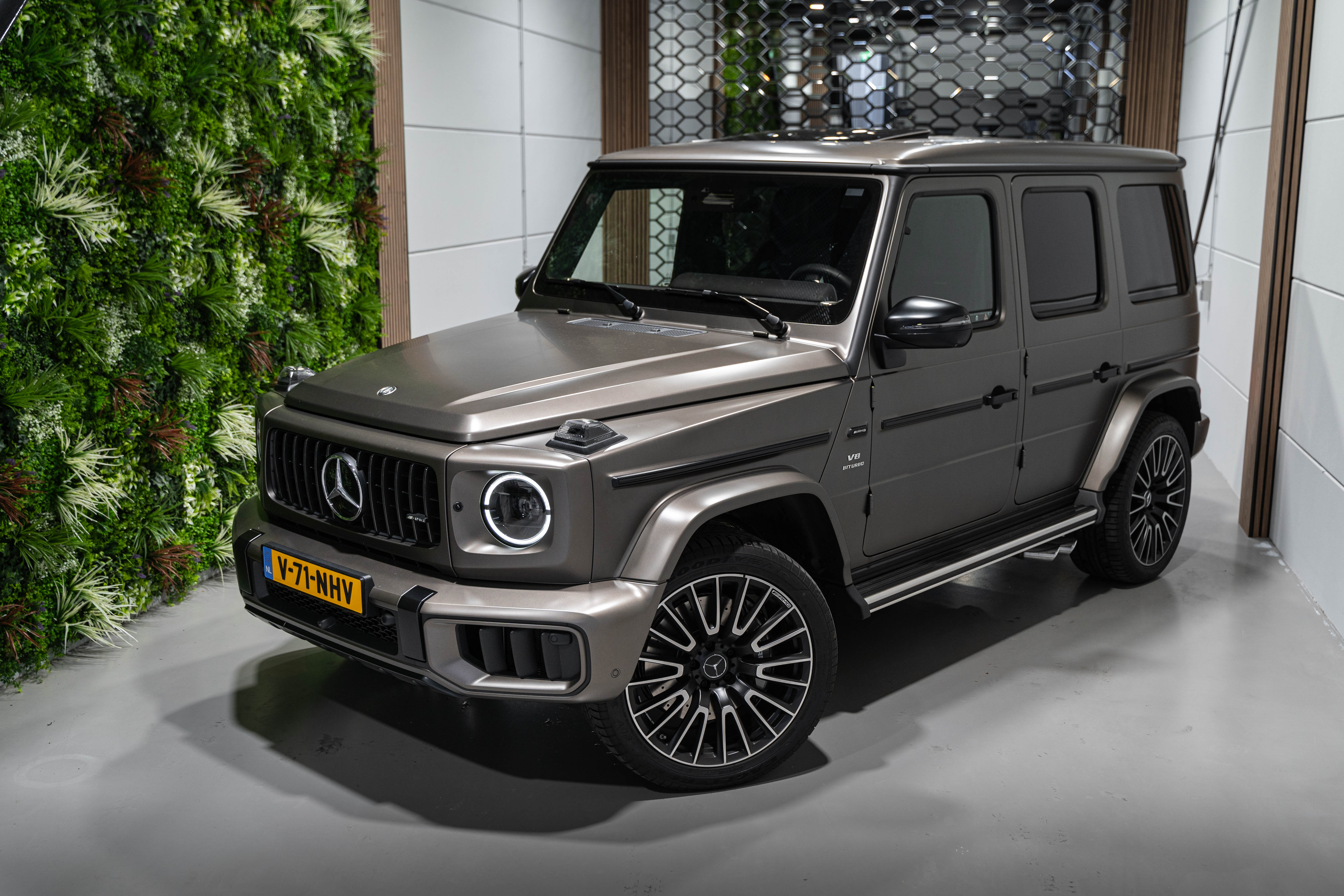 Mercedes-Benz AMG G63 - foto 3