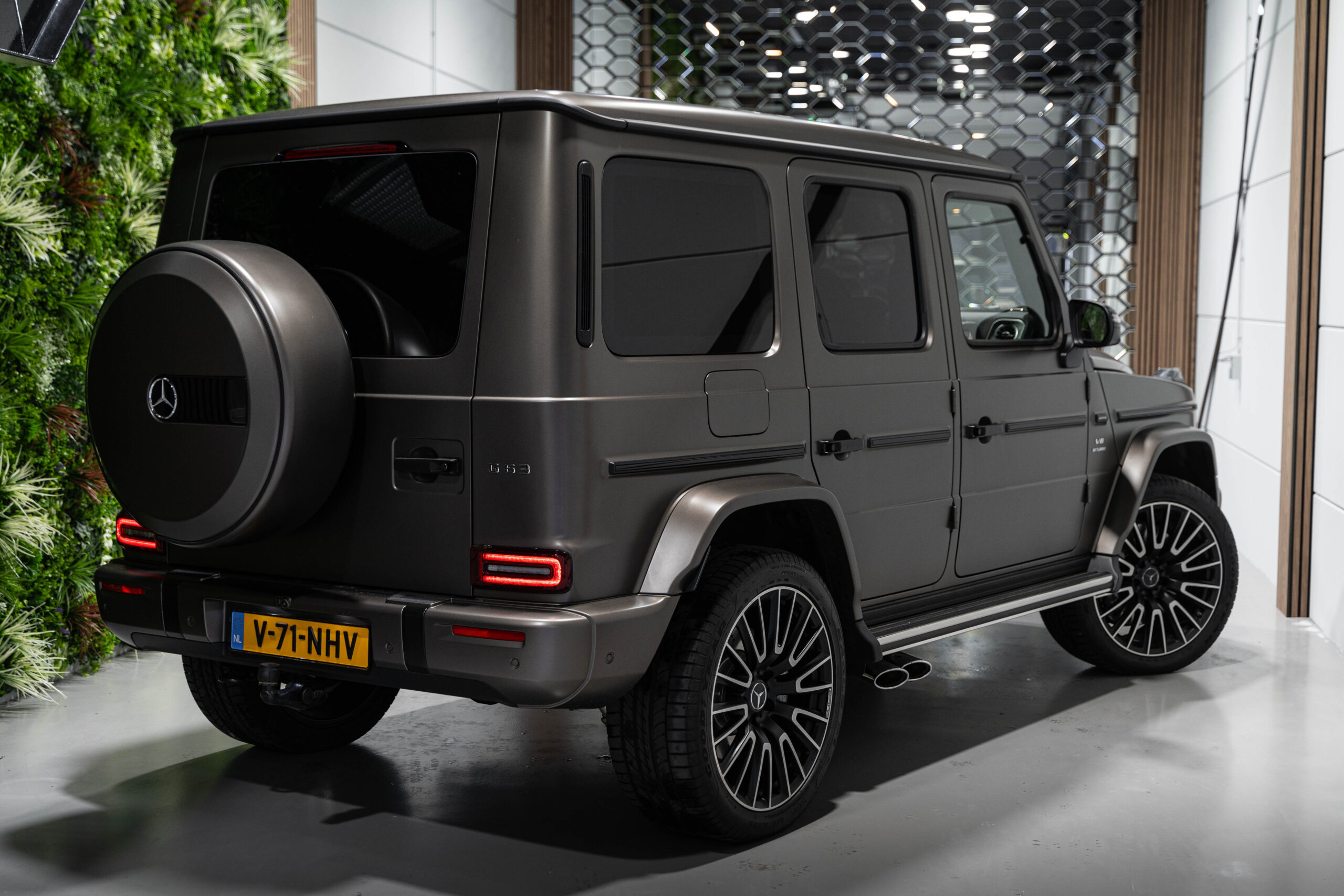 Mercedes-Benz AMG G63 - foto 4
