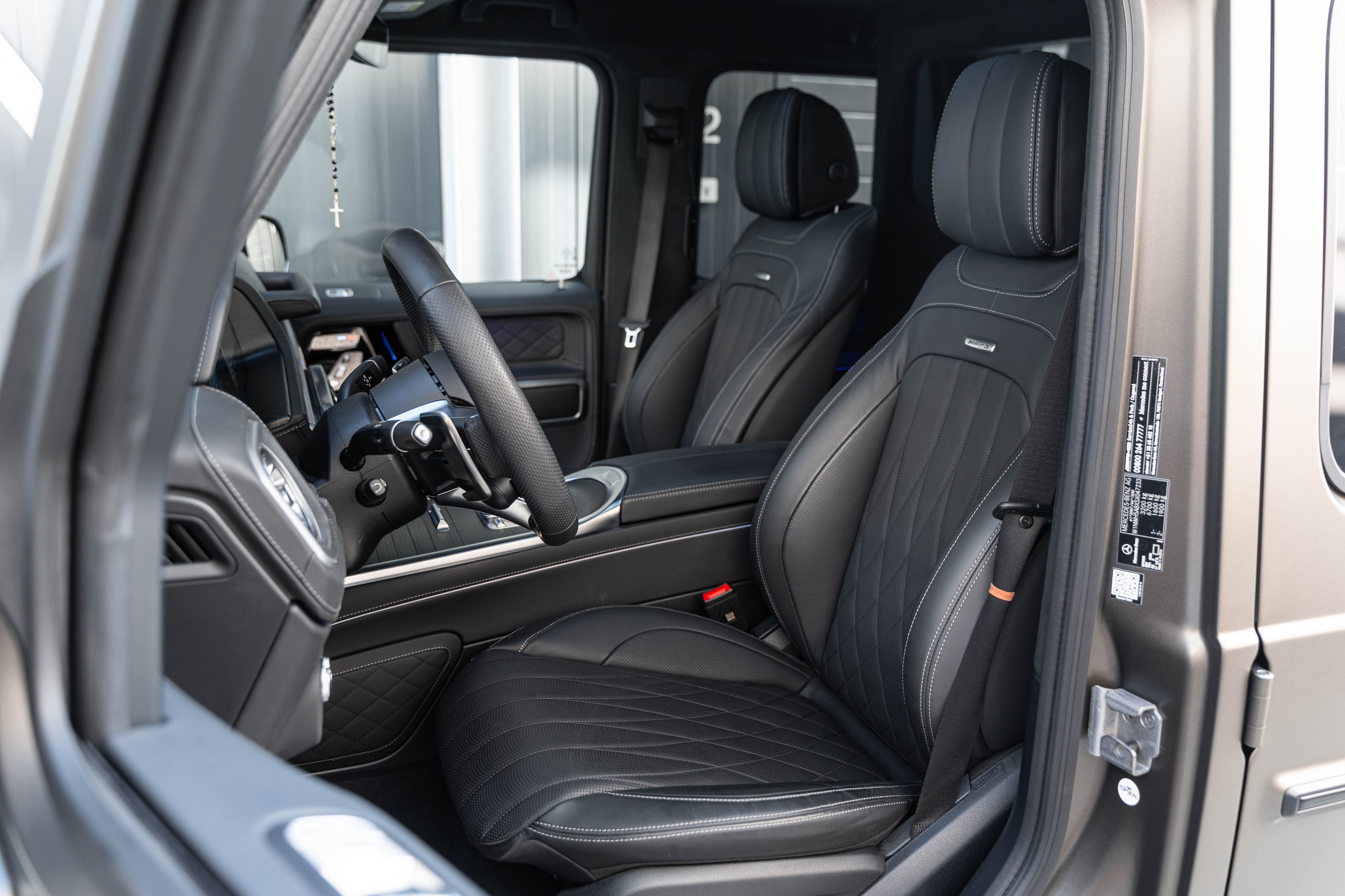 Mercedes-Benz AMG G63 - foto 19