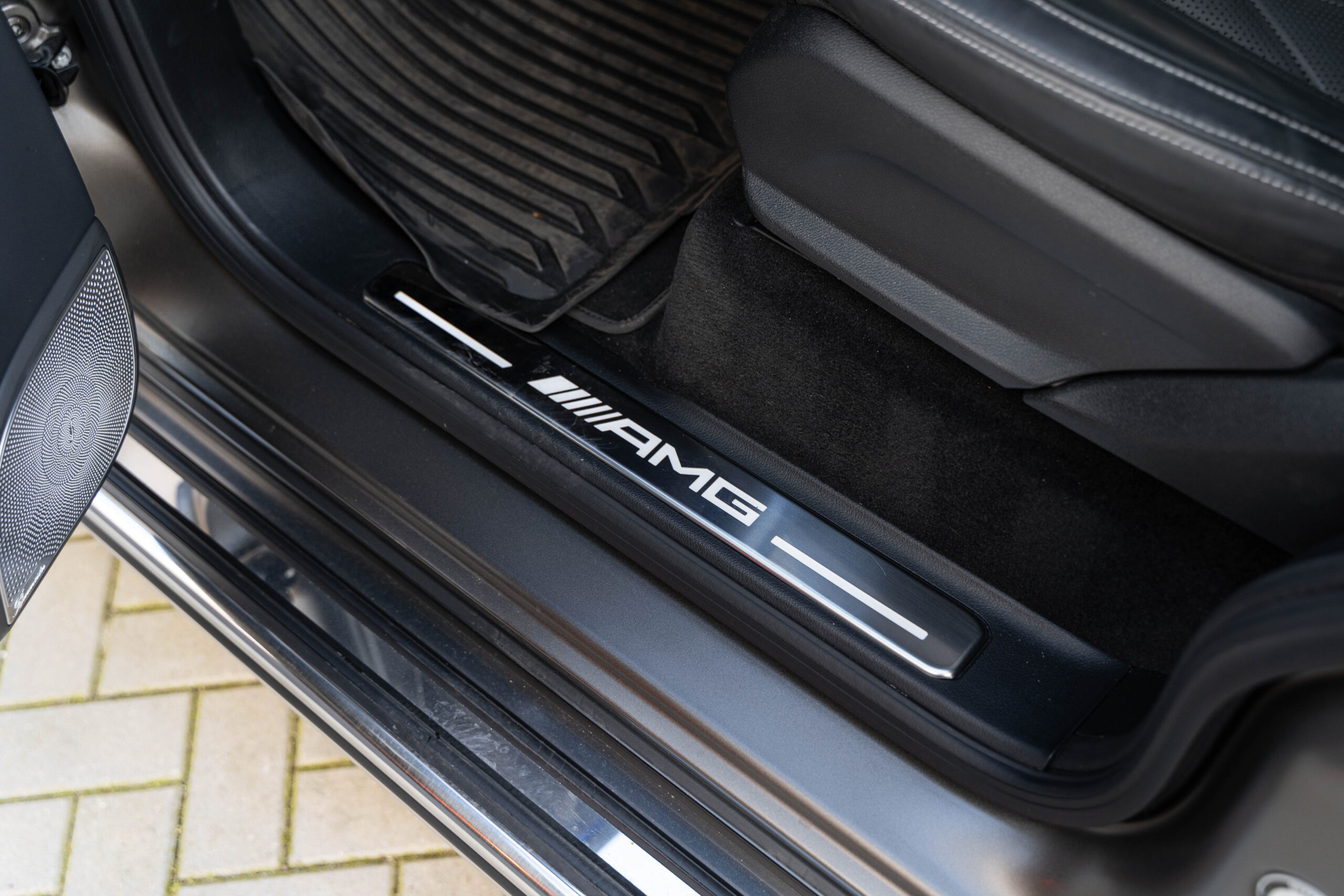 Mercedes-Benz AMG G63 - foto 18
