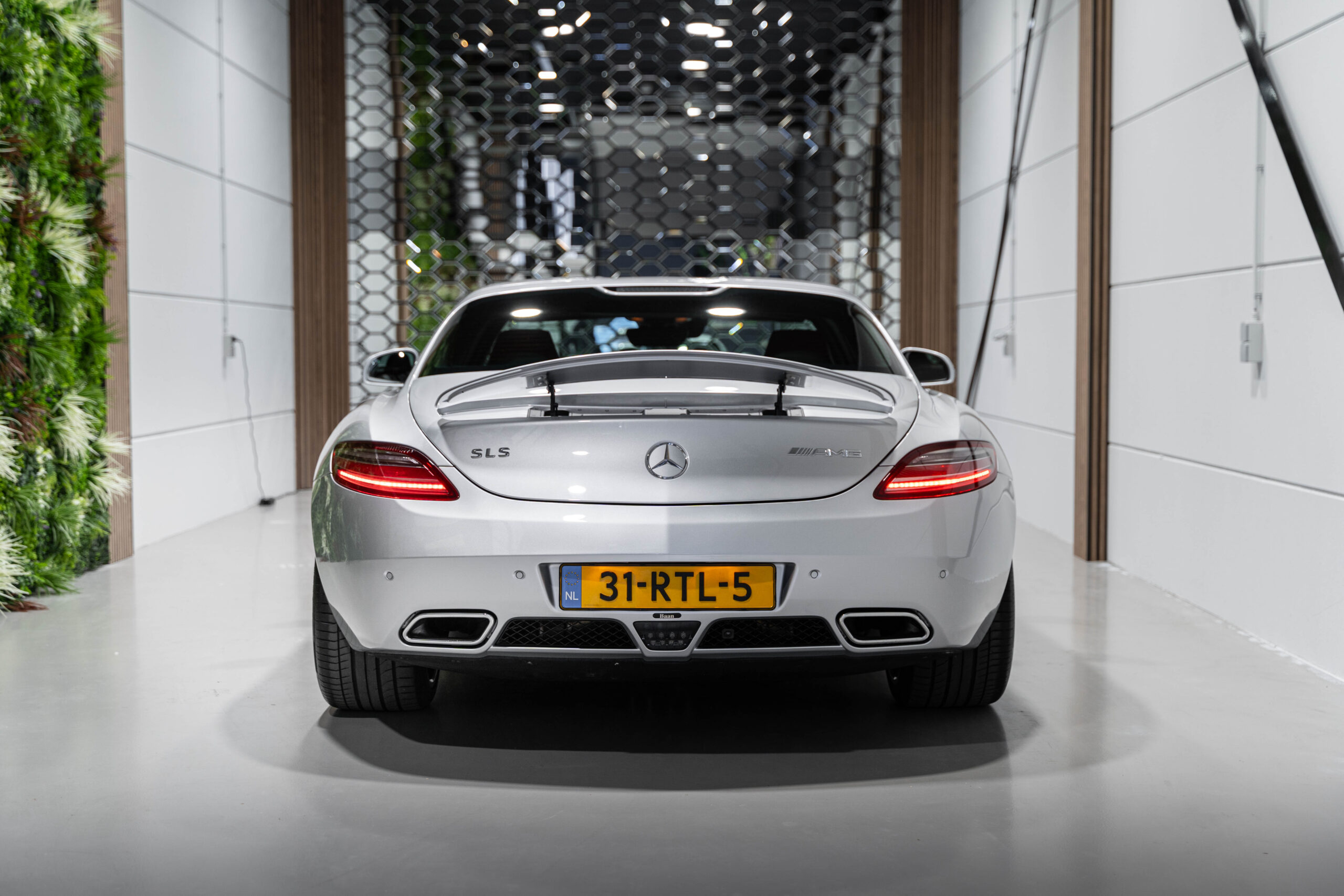 Mercedes SLS AMG Coupe - foto 11